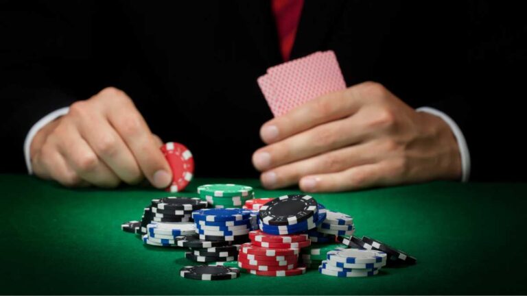 Os benefícios para a saúde de jogar poker online