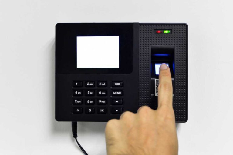 Ponto eletrônico digital moderniza o controle de jornada e garante conformidade trabalhista Ponto eletrônico digital moderniza o controle de jornada e garante conformidade trabalhista
